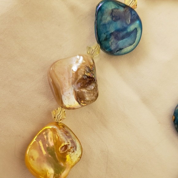 Necklace and earring set - Picture 2 of 3